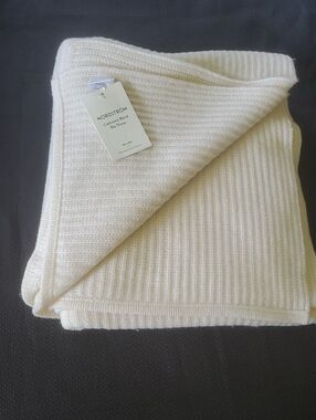 NORDSTROM CASHMERE BLEND RIB THROW /50 IN ×60 IN _IN IVORY